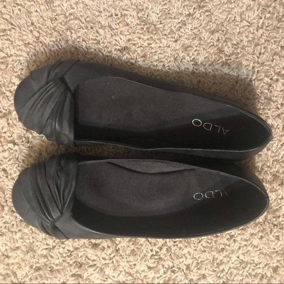 Aldo Black Flats - Picture 3 of 4